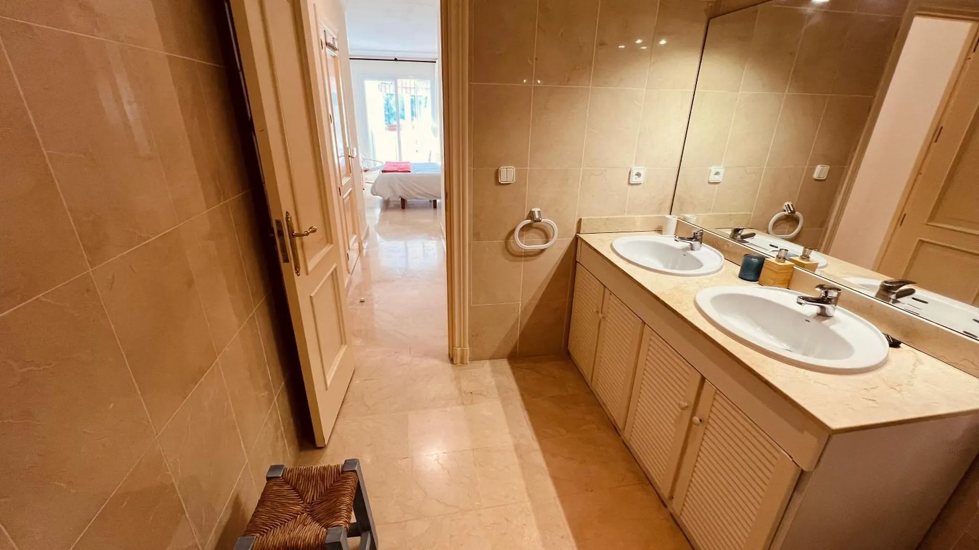Apartment Paradis Sur Le Golf De Le Quinta Avec Acces Direct A La Piscine Marbella Spain
